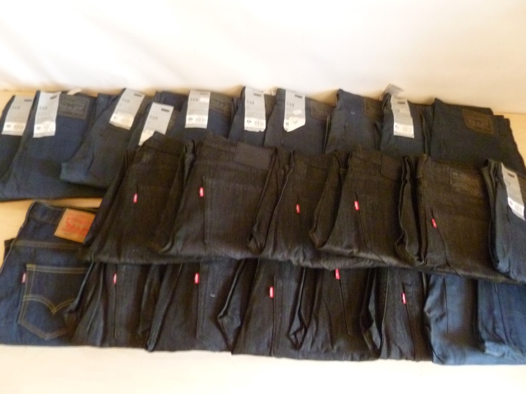 24 x Levi Strauss Jeans Dark Blue & Black New Jeans Lot 2