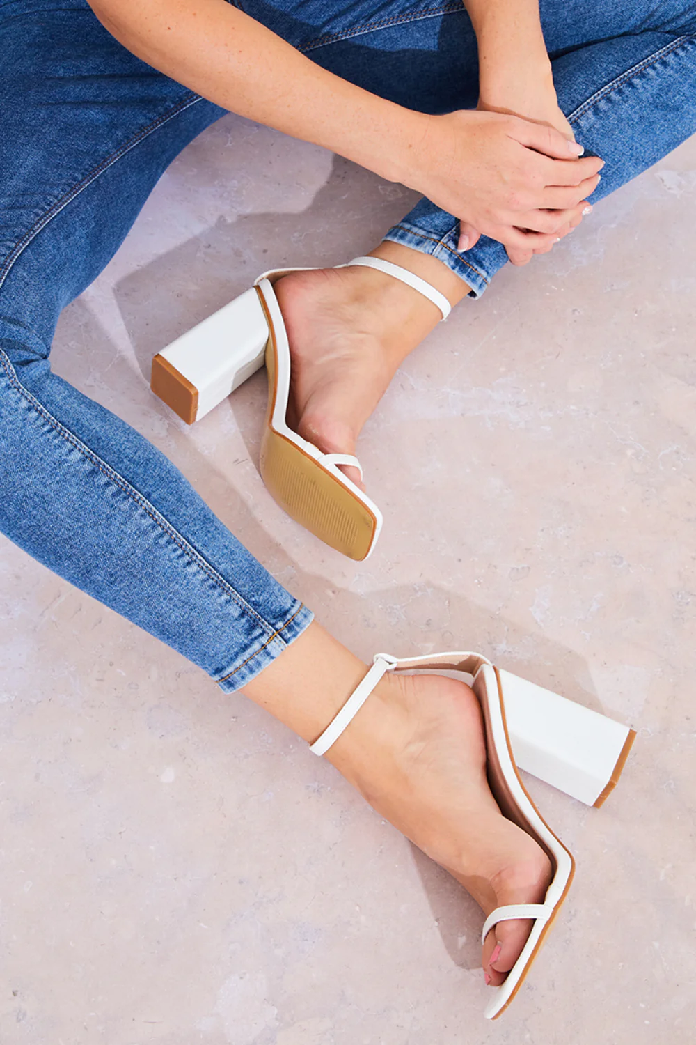 Wholesale Joblot of 12 pairs Ladies No Doubt White Pu Block Heel Sandal