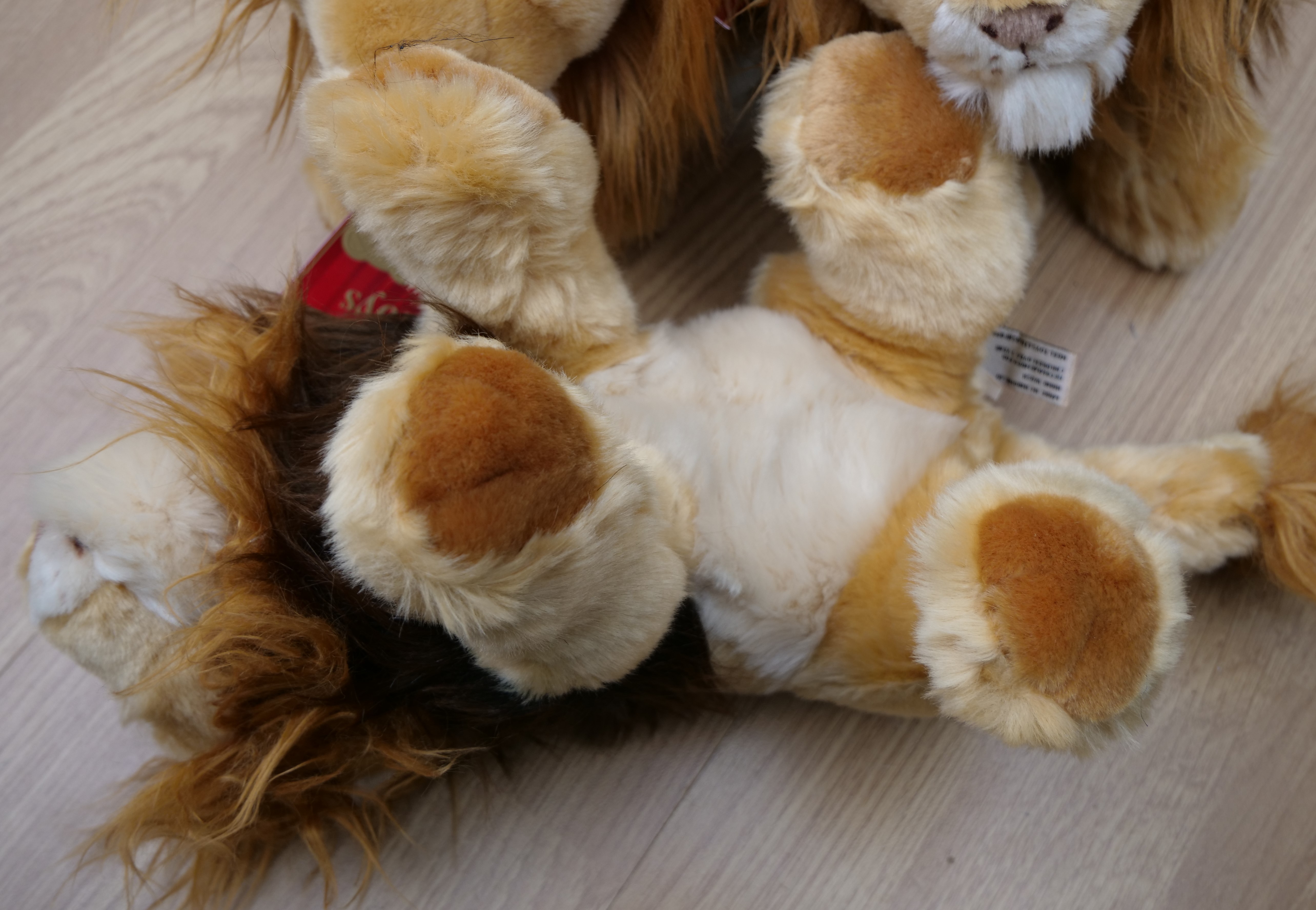 58 x Keel 33cm Plush Hand made Lions RRP £1391.42