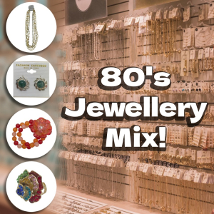 Joblot of 200 Mixed 80's Vintage Fashion Costume Jewellery - Huge Variety!