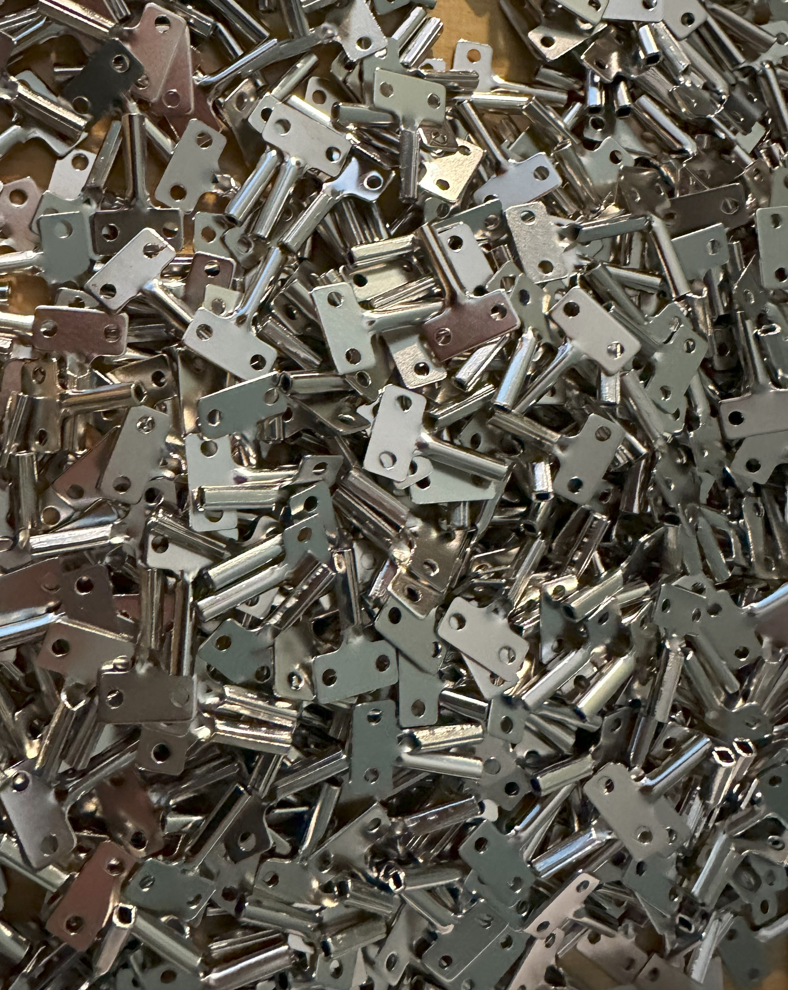 500 Metal Clockwork motor keys for wind up toys