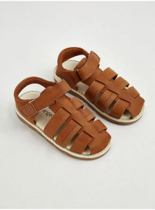 One Off Joblot of 7 Boy's Ex-Chainstore Tan Fisherman Sandals